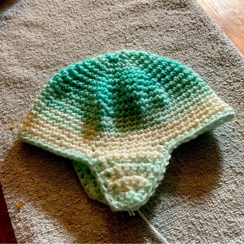 Hand Crochet premie baby hat